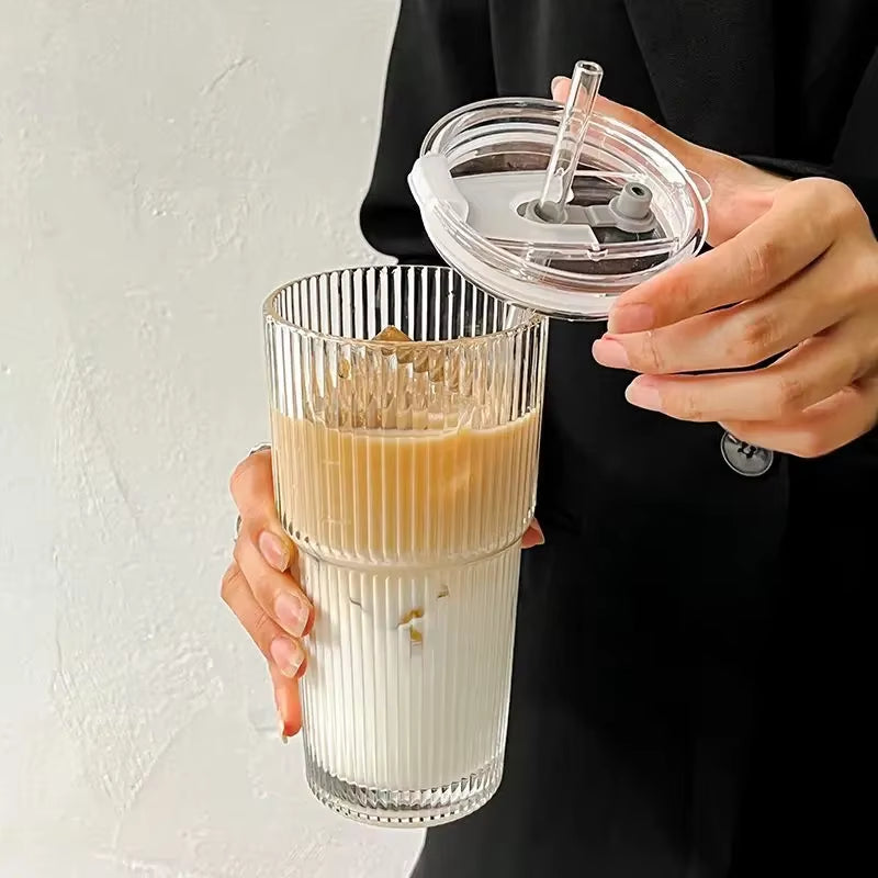 600ML Stripe Glass Coffee Cup with Lid and Straw – Transparent Drinking Glasses for Juice, Milk, Tea Cups, Iced Coffee 